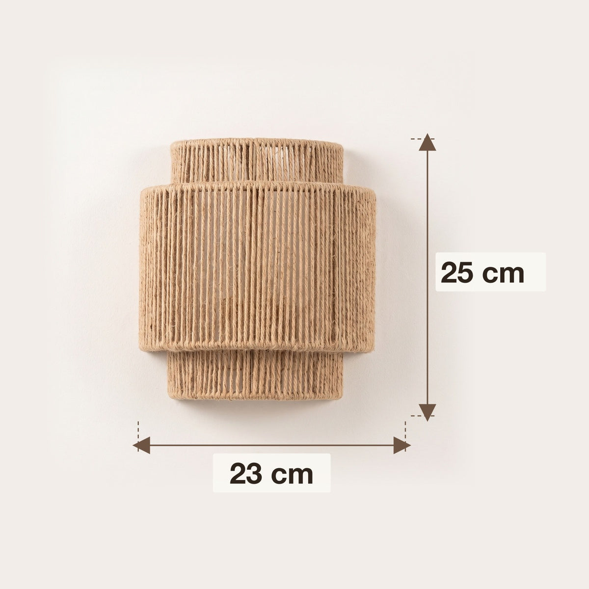 Dimensions : applique murale en corde de chanvre à étages, 23 cm de largeur et 25 cm de hauteur
